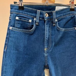 High-Waisted Skinny Jean